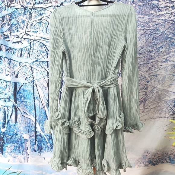 SAINTS + SECRETS   boho crepe style frill long sleeve mini dress - Picture 7 of 9